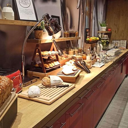 Ibis Toulon La Seyne Sur Mer Ngoại thất bức ảnh