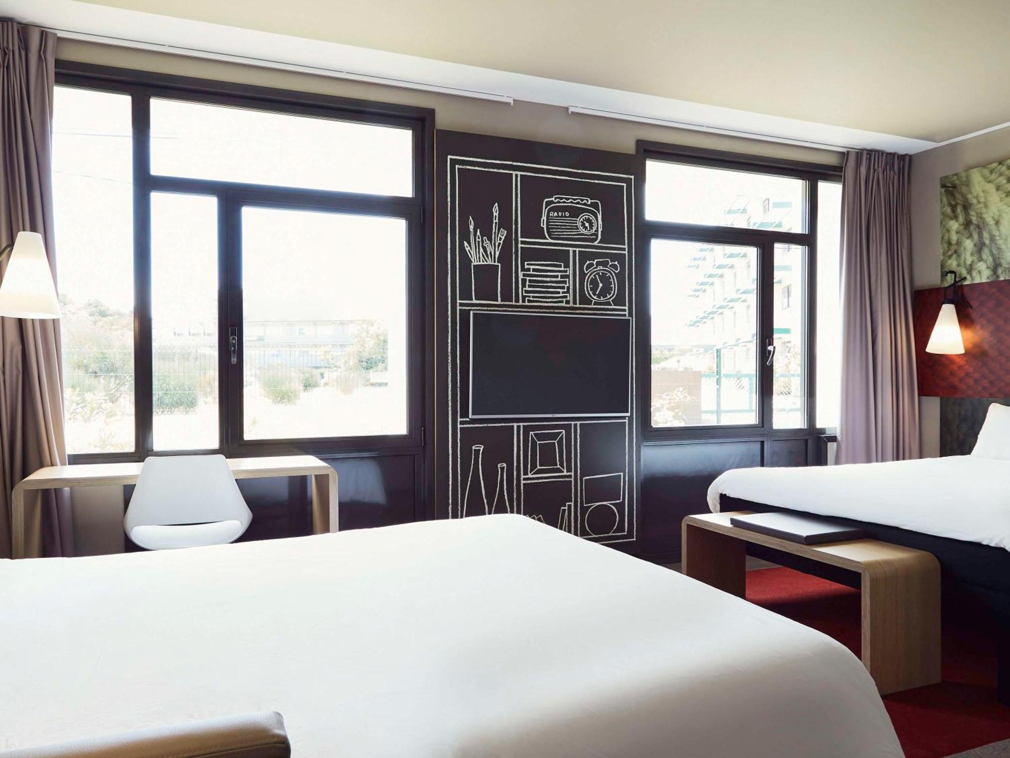 Ibis Toulon La Seyne Sur Mer Ngoại thất bức ảnh