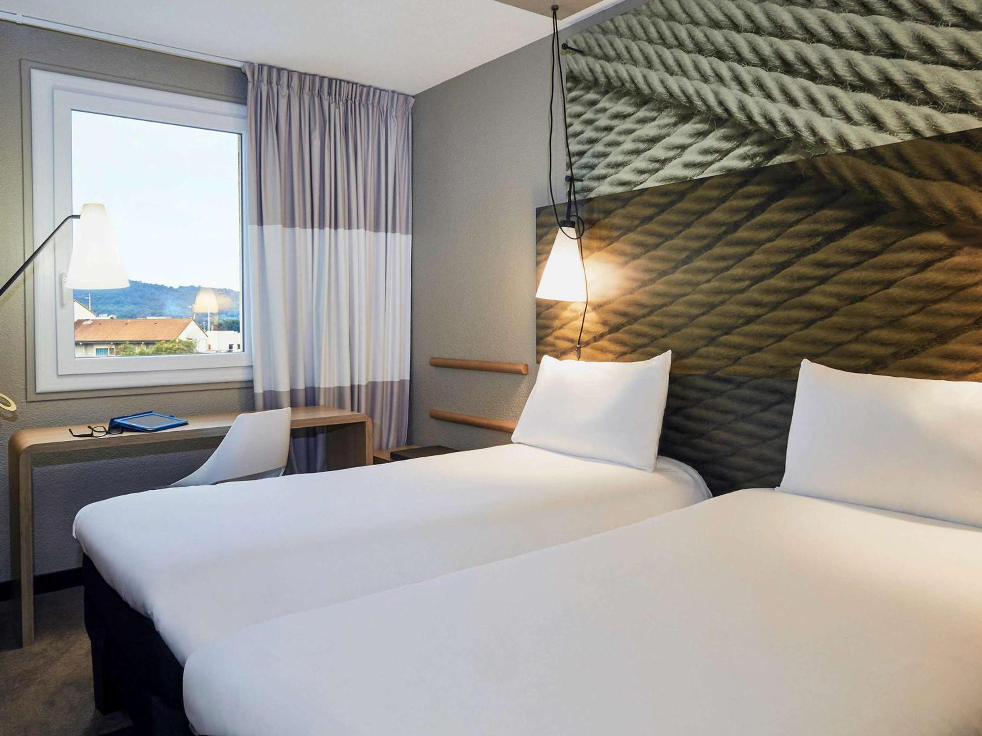 Ibis Toulon La Seyne Sur Mer Ngoại thất bức ảnh