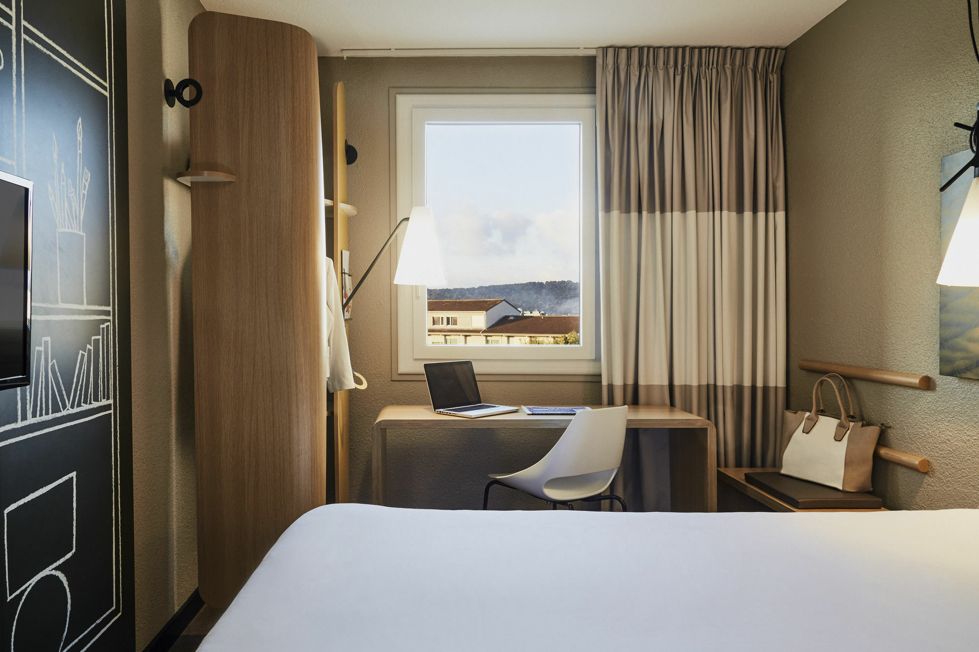 Ibis Toulon La Seyne Sur Mer Ngoại thất bức ảnh