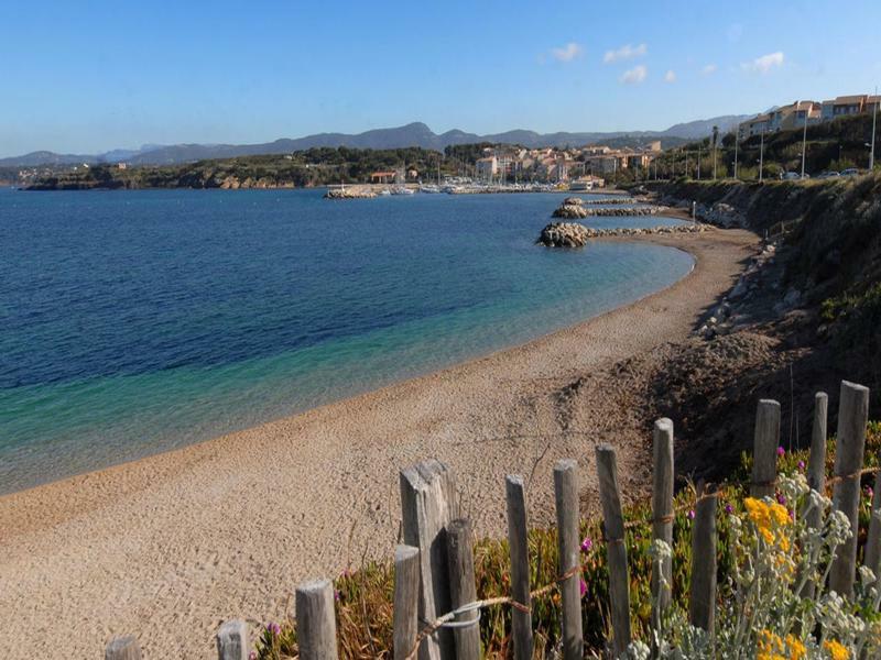 Ibis Toulon La Seyne Sur Mer Ngoại thất bức ảnh